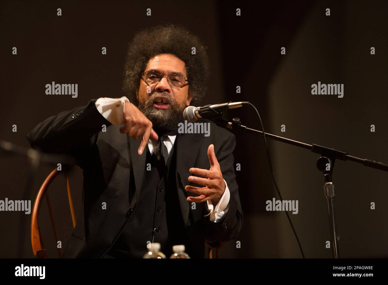 Dr Cornell West Stock Photo Alamy