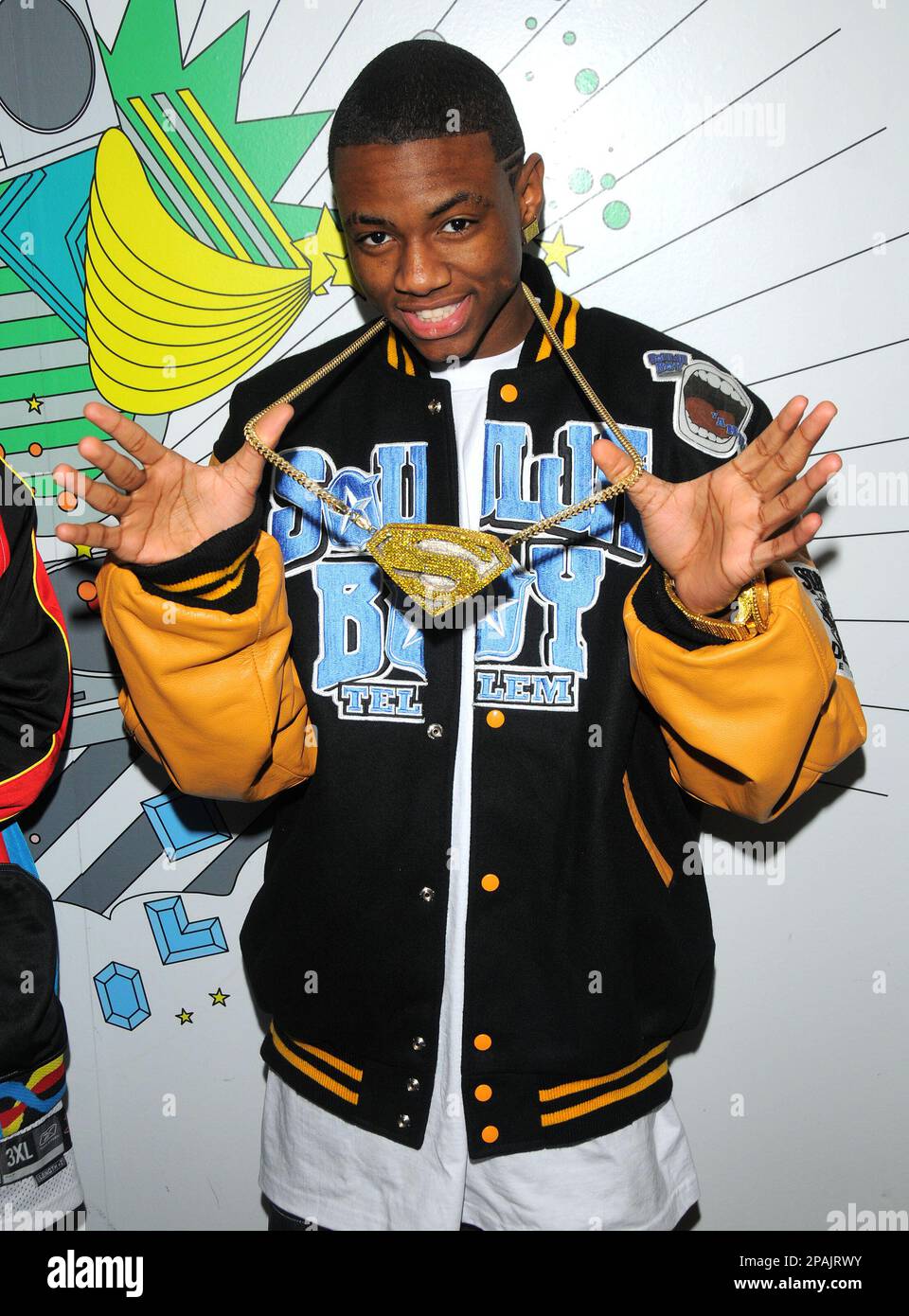 Sujar Boy Rapper Rapper Soulja Boy makes an appearance at MTV Studios for a taping of ...