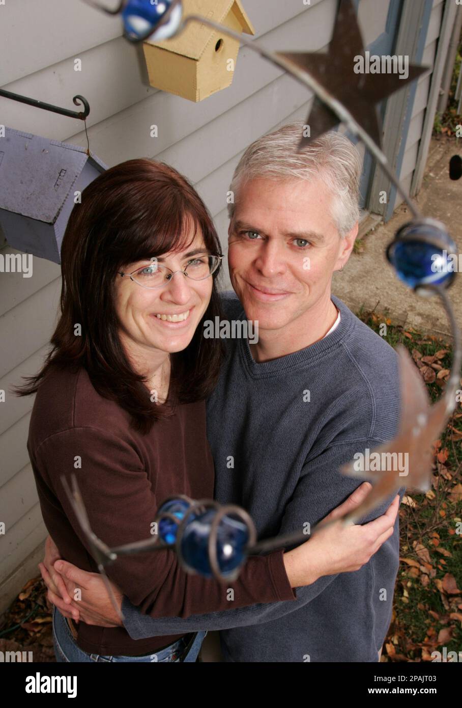 https://c8.alamy.com/comp/2PAJT03/for-use-with-ap-special-edition-bob-and-laura-robertson-boyd-are-seen-at-their-residence-in-columbus-ohio-sunday-nov-18-2007-under-a-copper-sculpture-that-hangs-in-their-garden-that-they-picked-out-together-for-their-seveth-wedding-anniversary-other-items-include-a-paper-box-bob-made-for-the-first-anniversary-a-lilac-bush-for-the-fifth-and-a-piece-of-pottery-for-the-eighth-ap-photopaul-vernon-2PAJT03.jpg