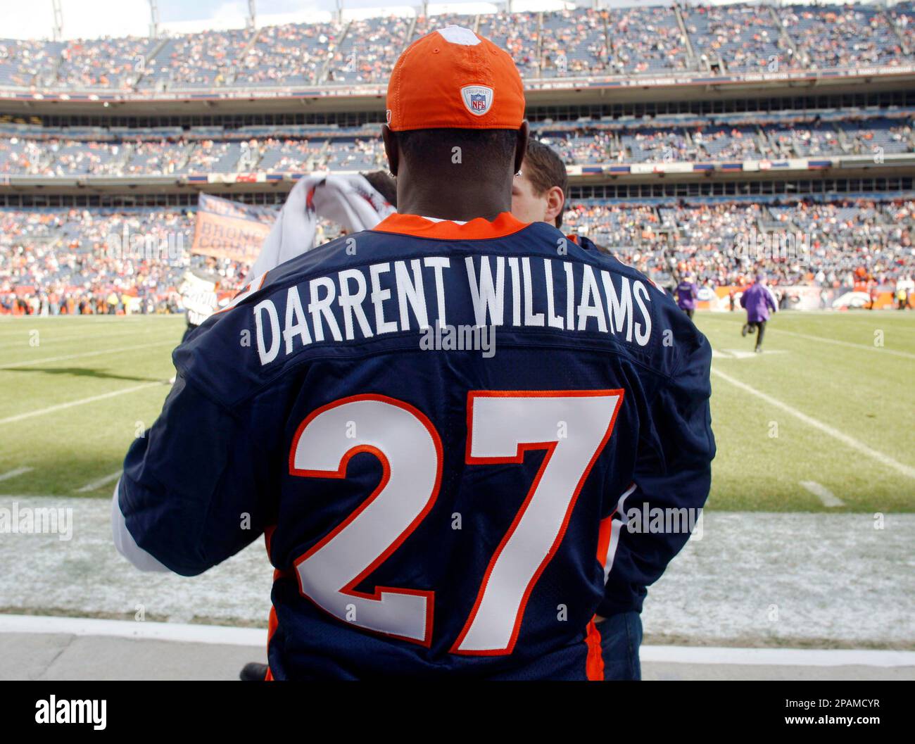 Denver Broncos injured cornerback Nick Ferguson wears the jersey of fallen  teammate Darrent Williams before the Broncos face the Minnesota Vikings in  a football game in Denver on Sunday, Dec. 30, 2007.