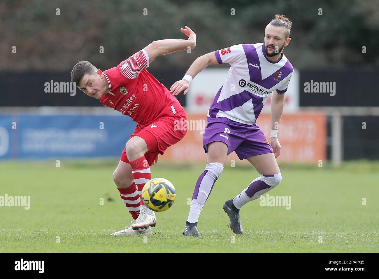 Tom Wraight of Hornchurch and Bradley Russell of Brightlingsea during