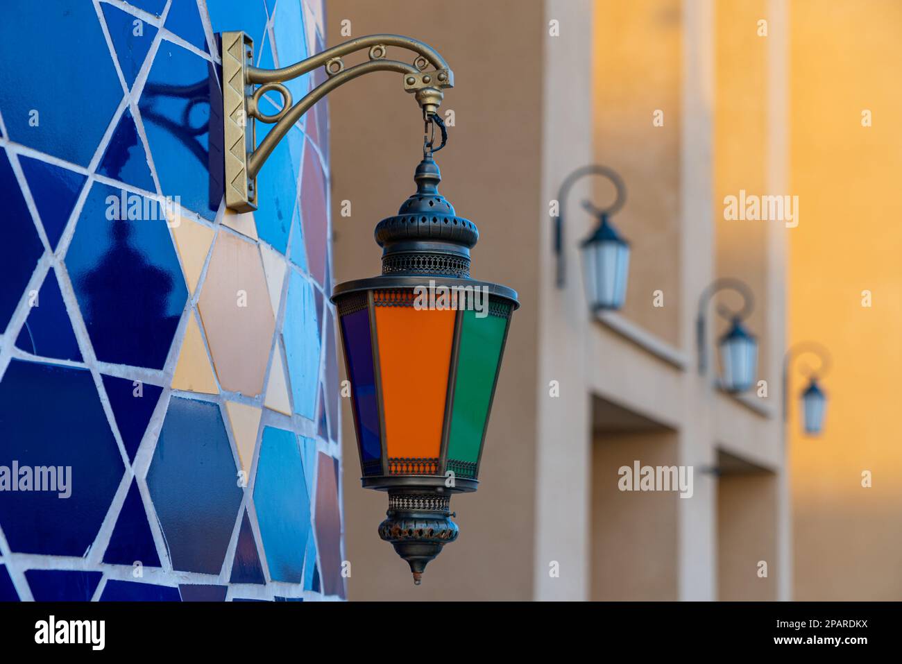 Fixed lights hi-res stock photography and images - Alamy