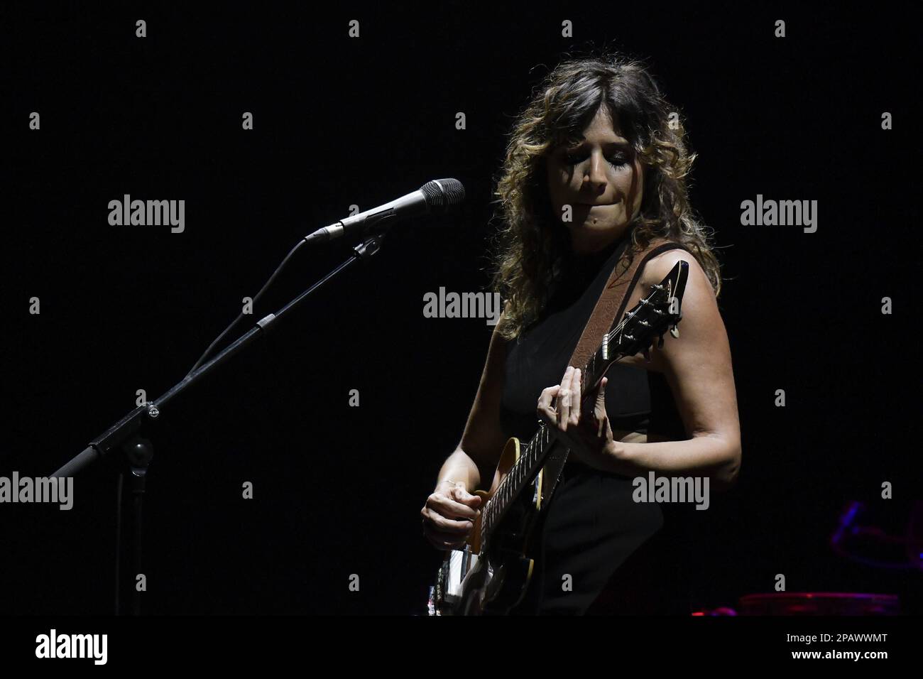 chiara-civello-performs-during-sono-come-sono-live-at-auditorium