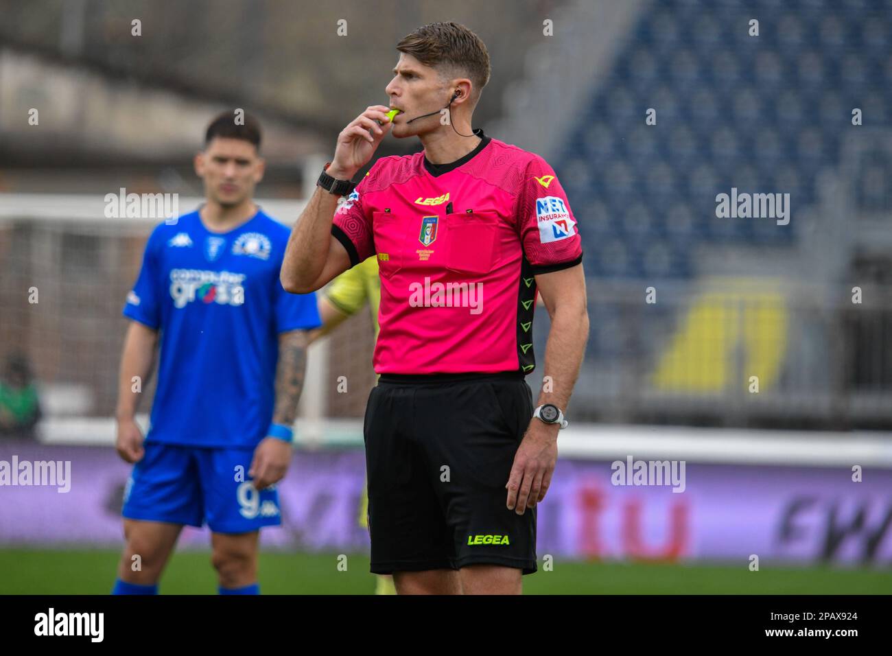 Pisa, Italy. 06th May, 2023. The referee Francesco Cosso during the Italian  soccer Serie B match AC Pisa vs Frosinone Calcio on May 06, 2023 at the  Arena Garibaldi in Pisa, Italy (