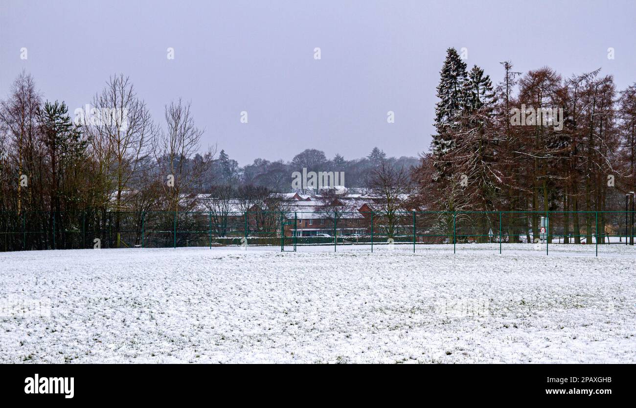 Snowfall dundee hires stock photography and images Alamy