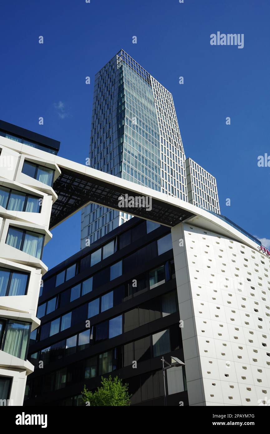 Vertical rooftop view modern hi-res stock photography and images - Alamy