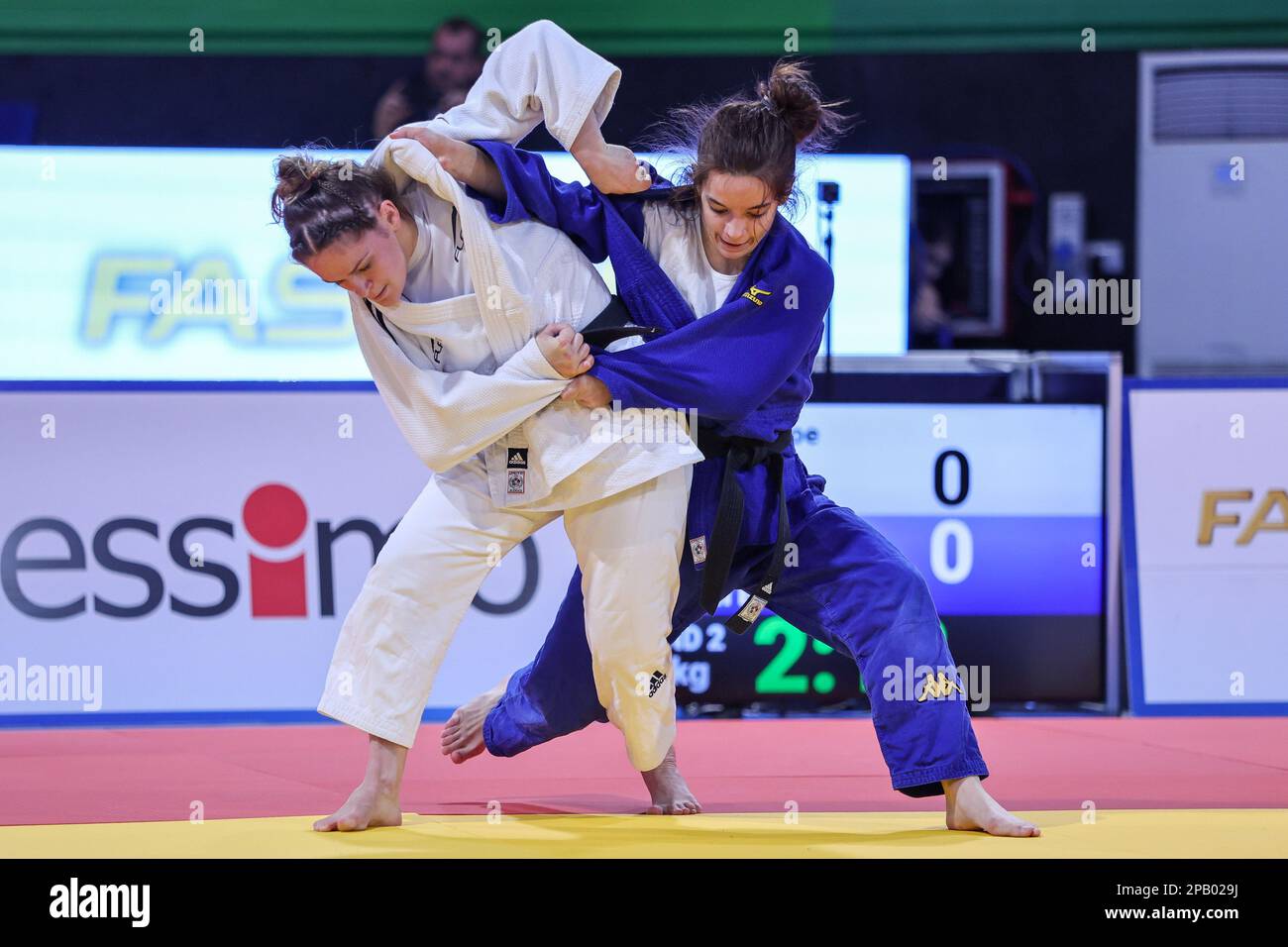 Italian National Judo Team PalaPellicone arrival How to Follow the Camp and Team Updates