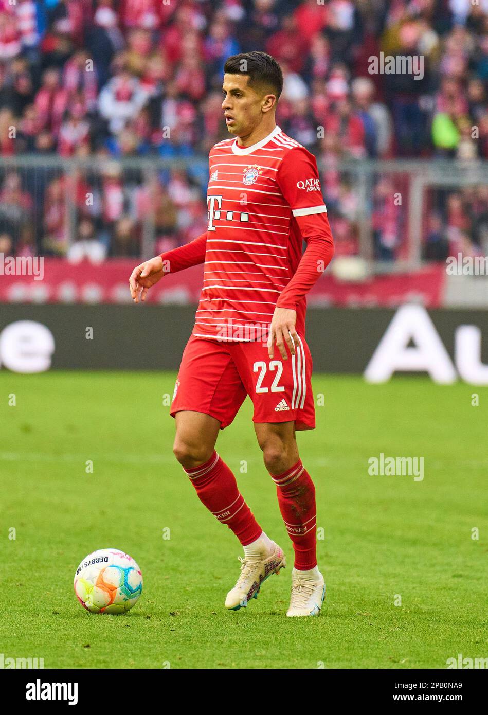 Joao Cancelo, FCB 22 in the match FC BAYERN MUENCHEN