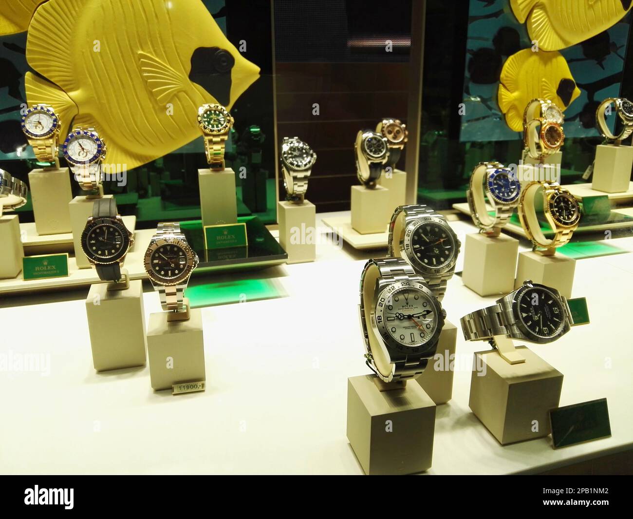 ægteskab pakistanske Modsigelse Expensive rolex hi-res stock photography and images - Page 2 - Alamy ægteskab pakistanske Modsigelse Expensive rolex hi-res stock photography and images - Page 2 - Alamy
