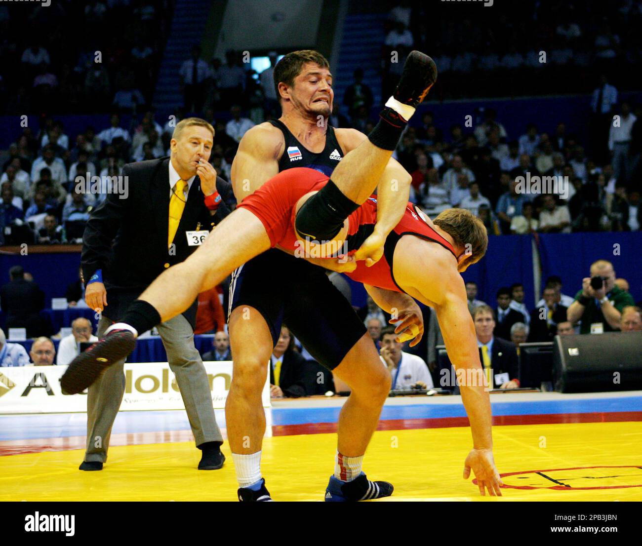 Russia's Alexey Mishin, right, wrestles with United States' Brad Vering in  the 84-kilogram Greco-Roman event final of the World Wrestling  Championships at Geidar Aliev sports arena in the Azerbaijani capital Baku,  Tuesday,