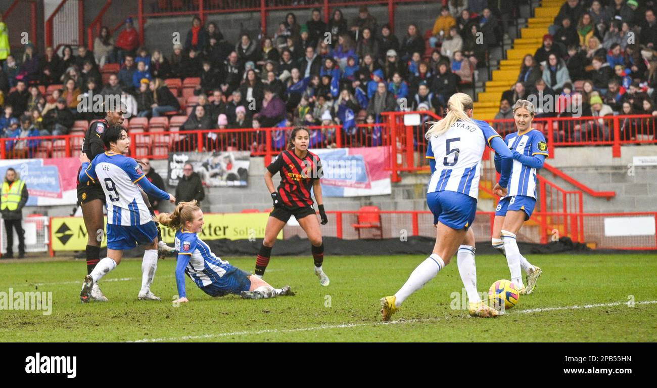 Crawley UK 12th March 2023 -  Despair for Brighton as Khadija Shaw of Manchester City (far left) scores their late winner during the Barclays Women's Super League match between Brighton & Hove Albion and Manchester City   : Credit Simon Dack /TPI/ Alamy Live News Stock Photo