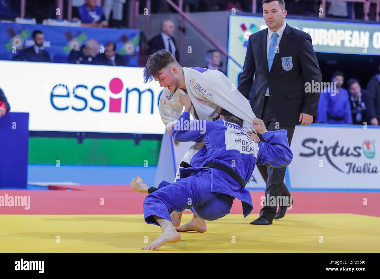 Exceptional Award Presented by IJF President Marius Vizer