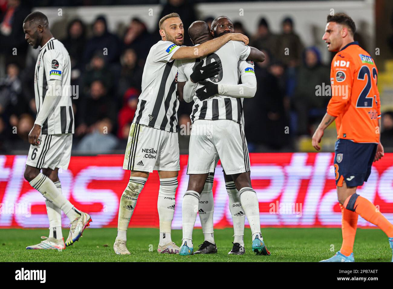 Wout Weghorst of Besiktas reacts to his teammate Artur Masuaku