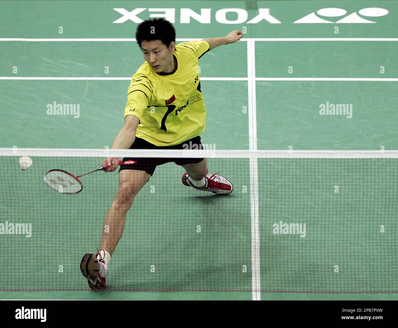 Chinas Chen Jin returns a shot against Ronald Susilo of Singapore during the mens single 3rd round of 2007 World Badminton Championships at Putra Stadium in Kuala Lumpur, Malaysia, Thursday, Aug