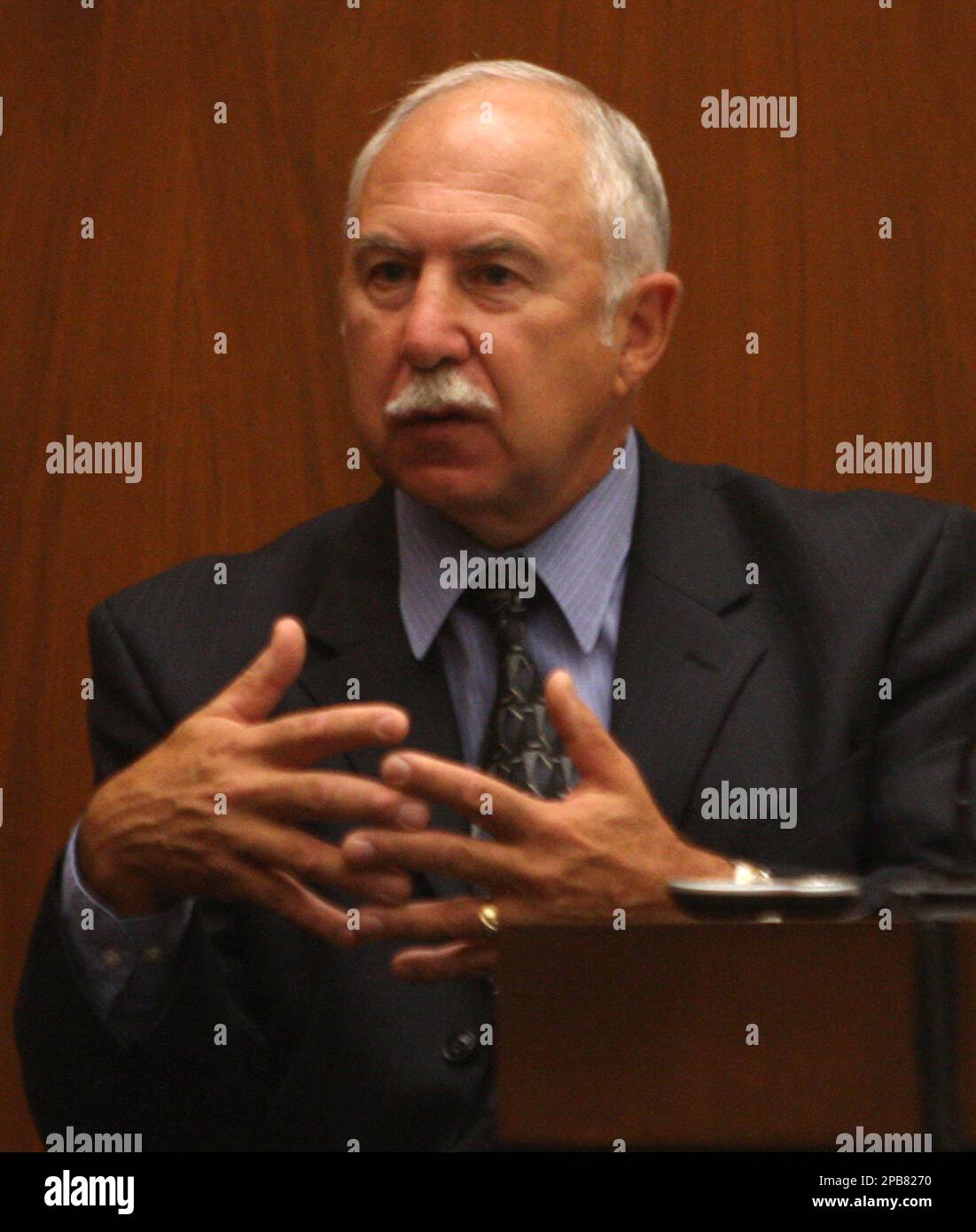 James Spector James Pex testifies during Phil Spector's murder trial Monday, Aug. 13 ...