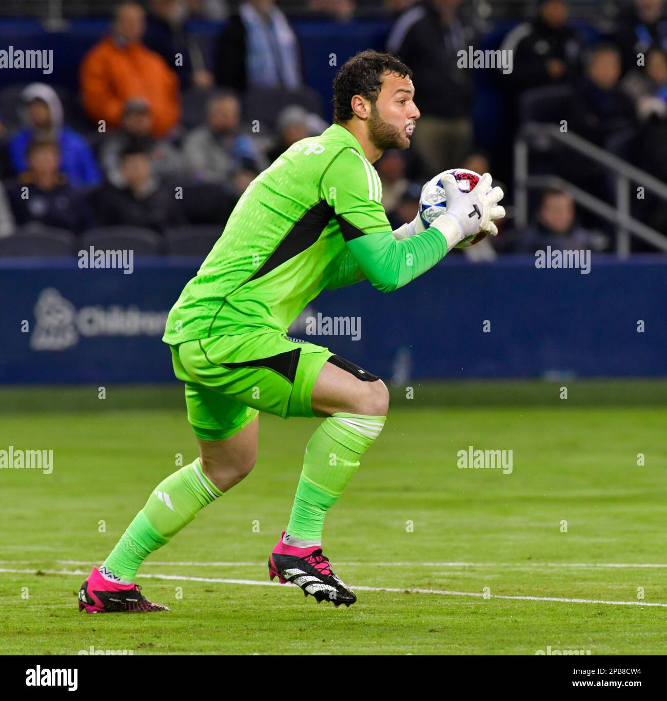 kansas-city-usa-16th-nov-2022-sporting-kansas-city-goalkeeper-john