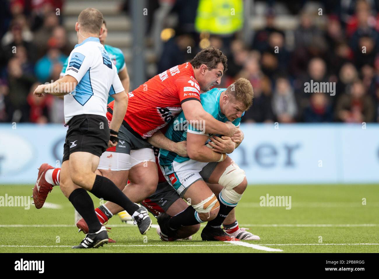 Olly Cracknell of Leicester Tigers is tackled by Val Rapava-Ruskin of Gloucester Rugbyduring the Gallagher Premiership match Gloucester Rugby vs Leicester Tigers at Kingsholm Stadium , Gloucester, United Kingdom, 12th March 2023  (Photo by Nick Browning/News Images) Stock Photo