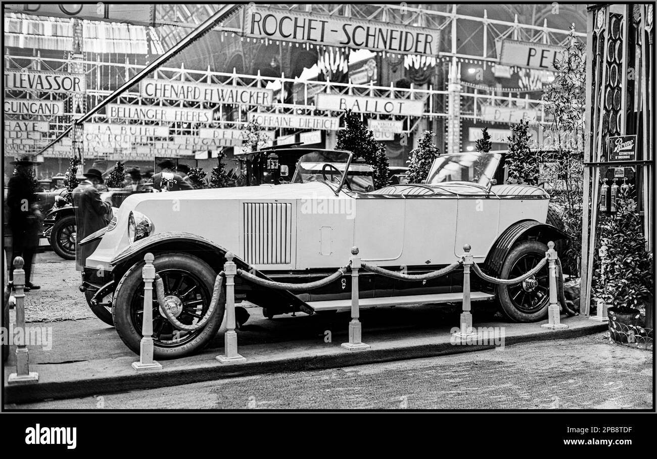 RENAULT Paris Motor Show exhibition Vintage 1922 [Motor Show] 1922, Renault car 18 HP, 6 cyl. Paris France 1900s Stock Photo