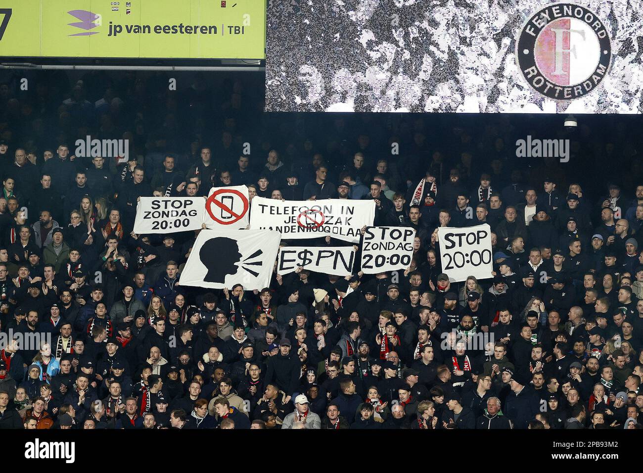 The Feyenoord Paradox: How a Club of Legends Lost Its Way