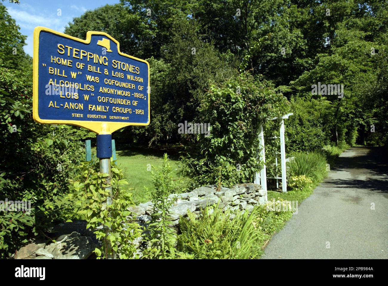 17 Victorian Houses with the Decorative Details That Define the Era, image size:1300x959