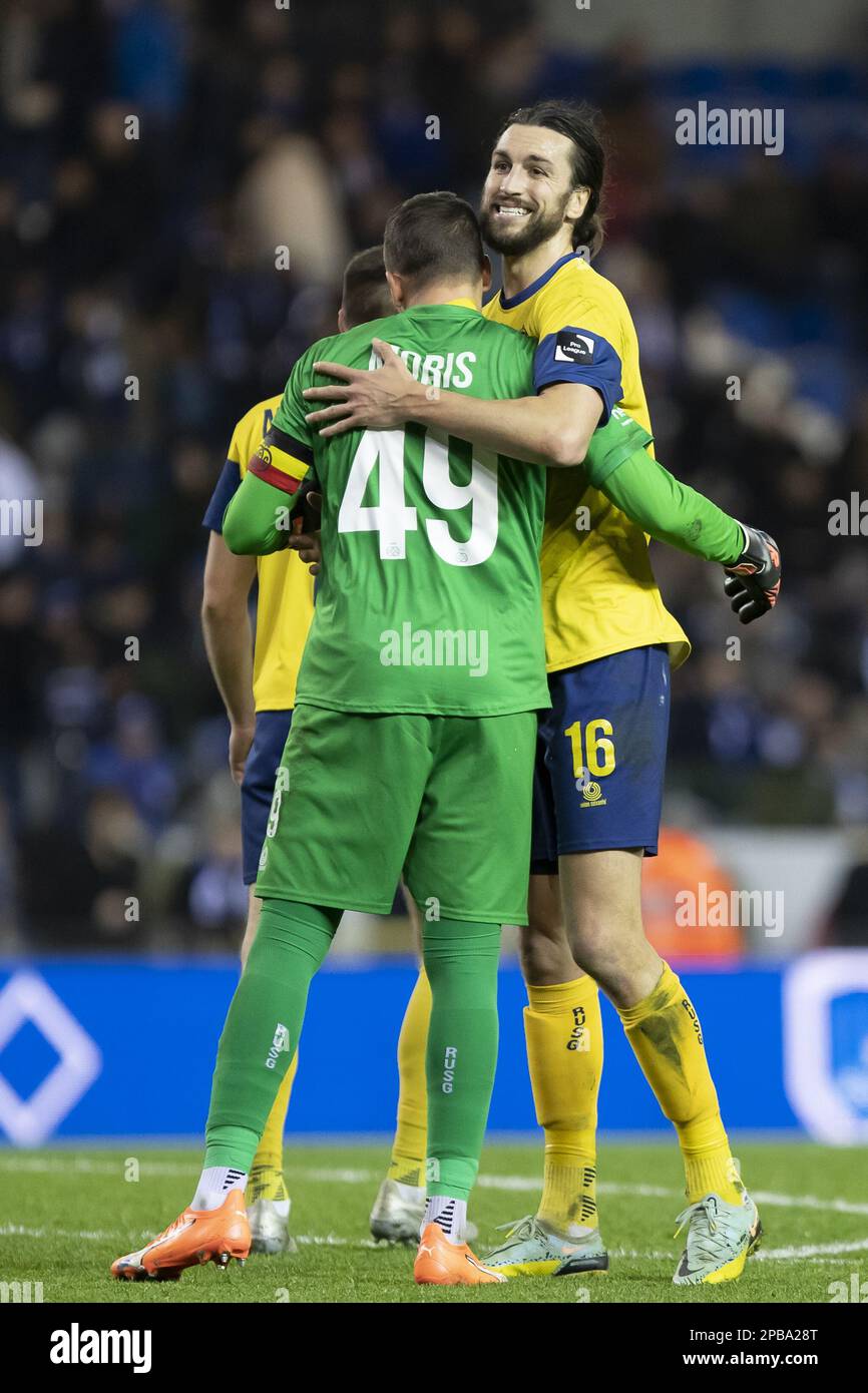 Union s goalkeeper Anthony Moris and Union s Christian Burgess