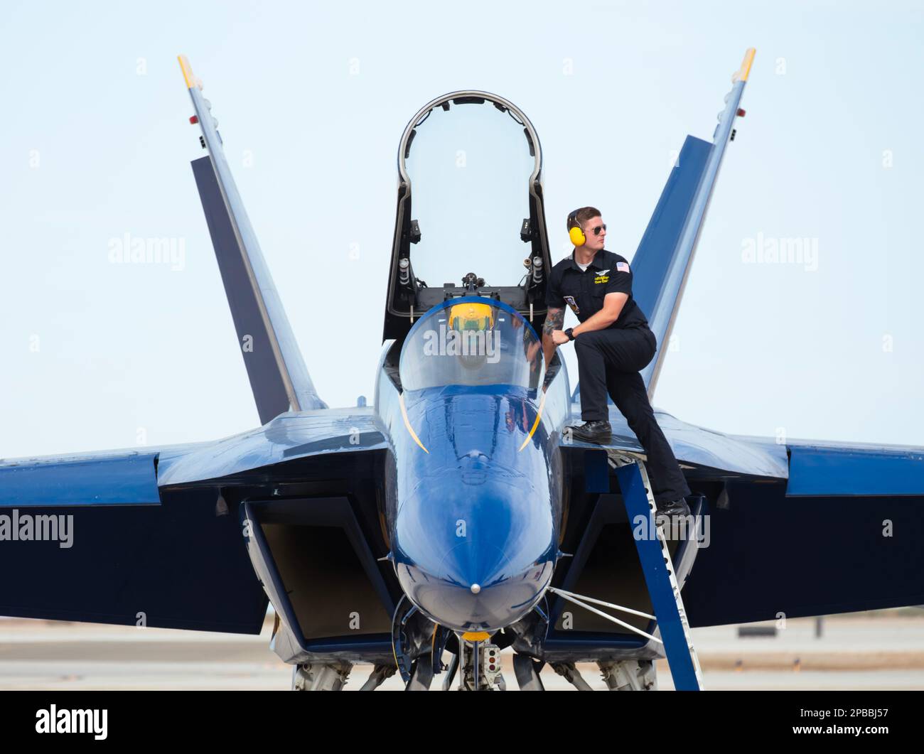 El Centro, California, USA. 11th Mar, 2023. US Navy Blue Angel pilot Lt. Amanda  Lee at the controls of her F/A-18E/F Super Hornet as she prepares her plane  for the start of