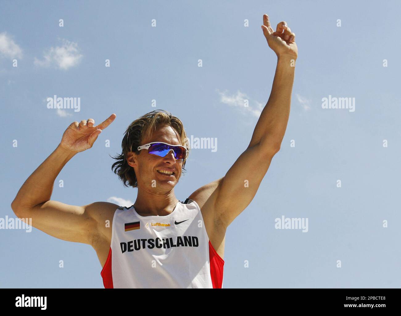 Lobinger Germany's Tim Lobinger celebrates after he won the pole vault ...