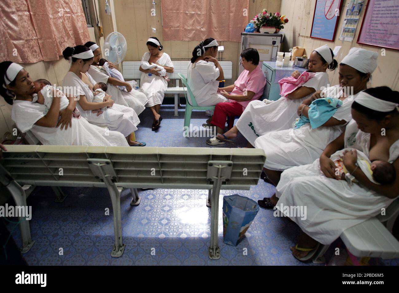 Filipinomothers breastfeed their babies at Fabella Maternity Hospital