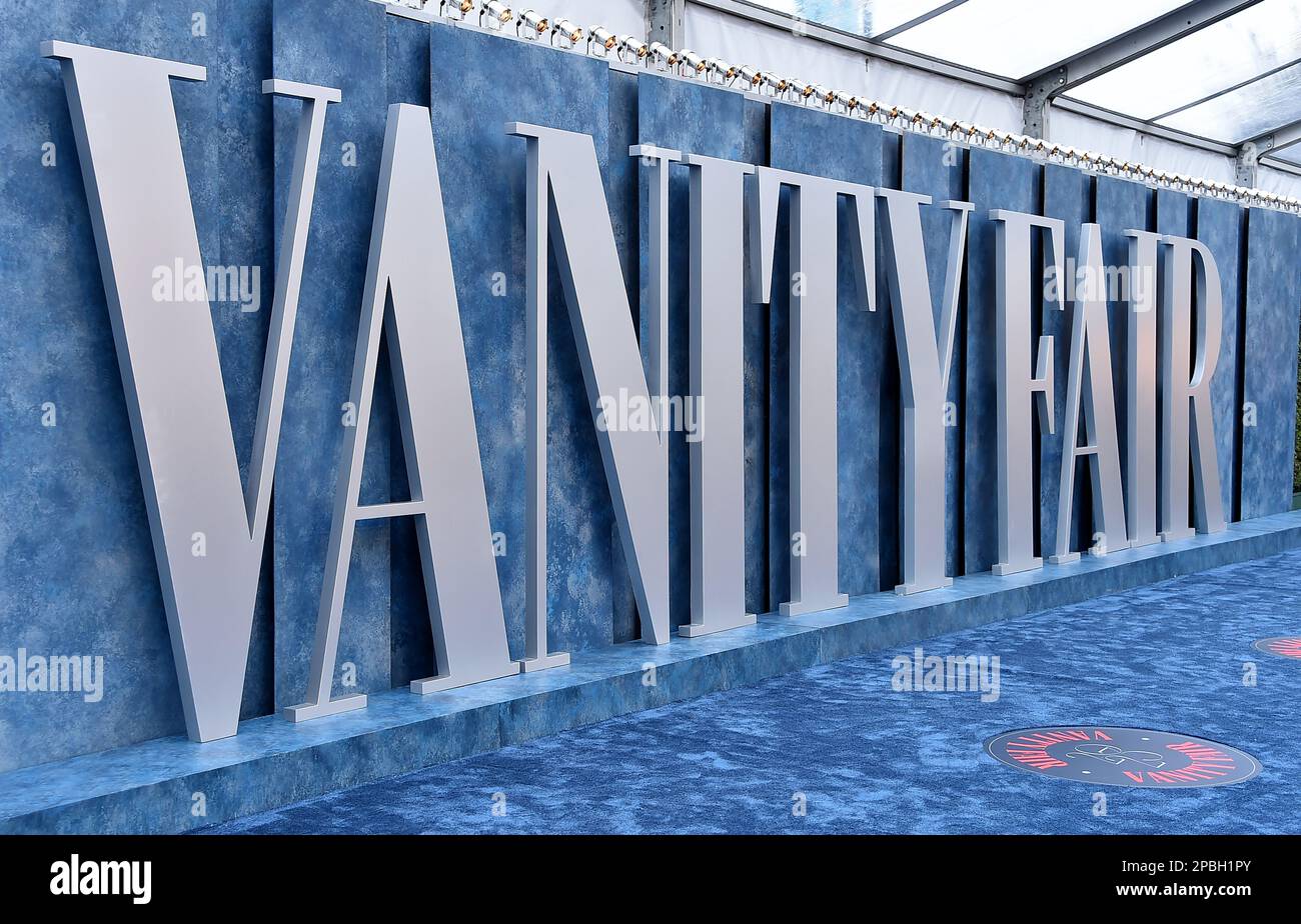 Beverly Hills, USA. 12th Mar, 2023. Atmosphere arriving at the Vanity Fair Oscar Party  held at the Wallis Annenberg Center for the Performing Arts on March 12, 2023 in Beverly Hills, CA. © OConnor-Arroyo / AFF-USA.com Credit: AFF/Alamy Live News Stock Photo