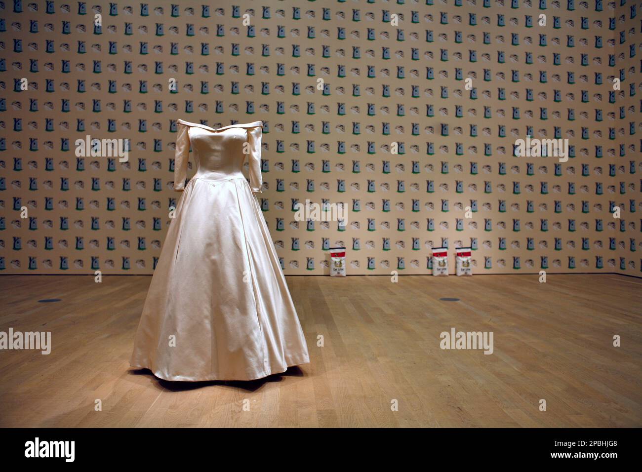 The artwork 'Wedding Gown', 1989, of US American artist Robert Gober ...