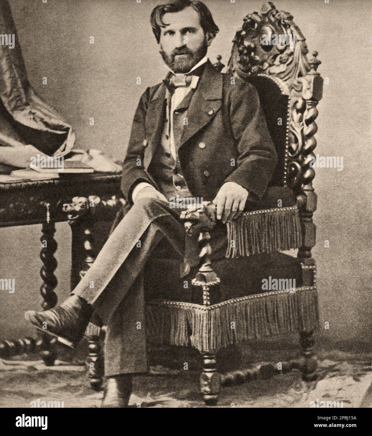 1859 , Paris , France : The celebrated italian music composer GIUSEPPE VERDI ( 1813 - 1901 ). Photo by E. Disderi - COMPOSITORE - OPERA LIRICA - CLASSICA - CLASSICAL - PORTRAIT - RITRATTO - MUSICISTA - MUSICA - BEARD - BARBA - FIOCCO - BOW - CRAVATTA - TIE - papillon ------ ARCHIVIO GBB Stock Photo