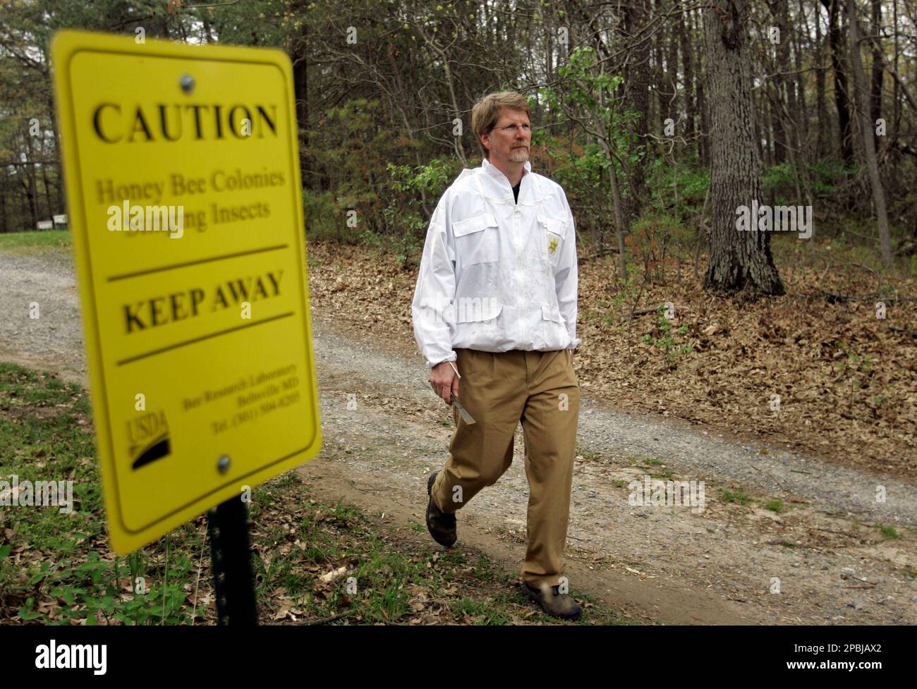 Researcher Jeffery Pettis at the United States Department of