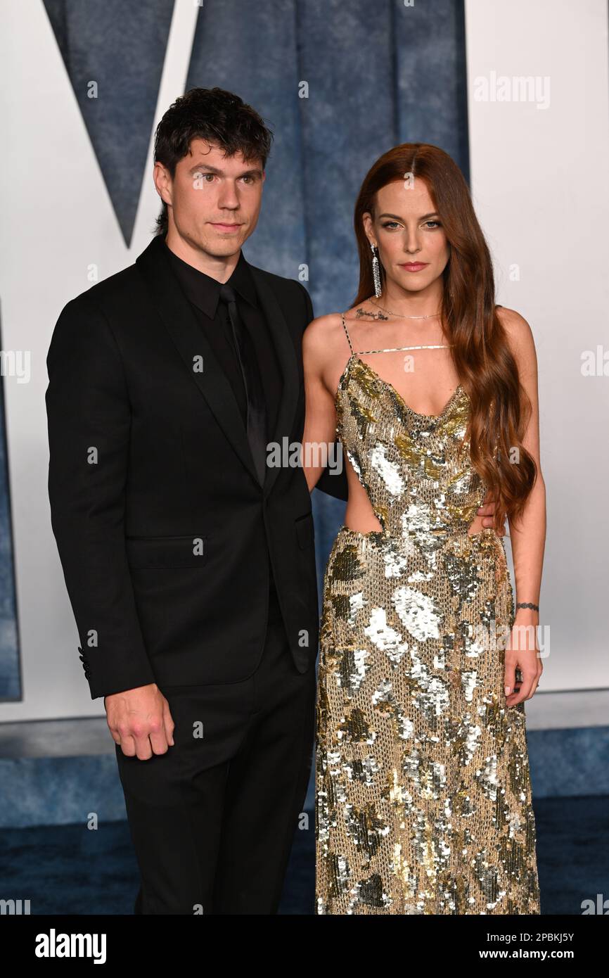 Riley Keough and Ben Smith-Petersen attending the Vanity Fair Oscar ...