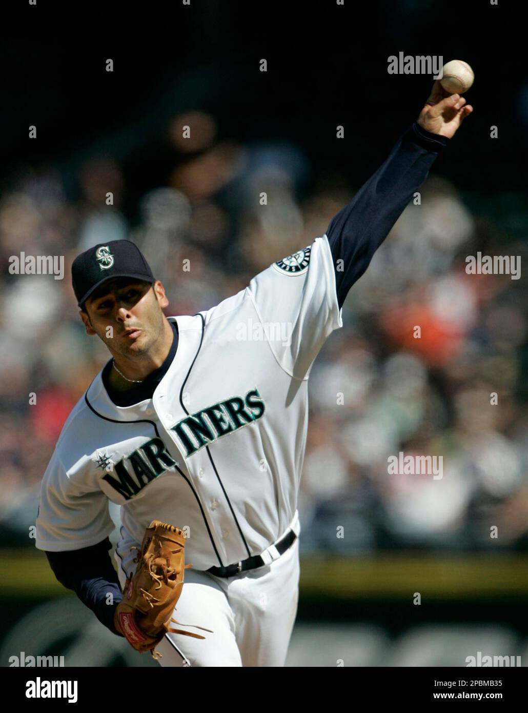 Seattle Mariners starting pitcher Horacio Ramirez throws against the