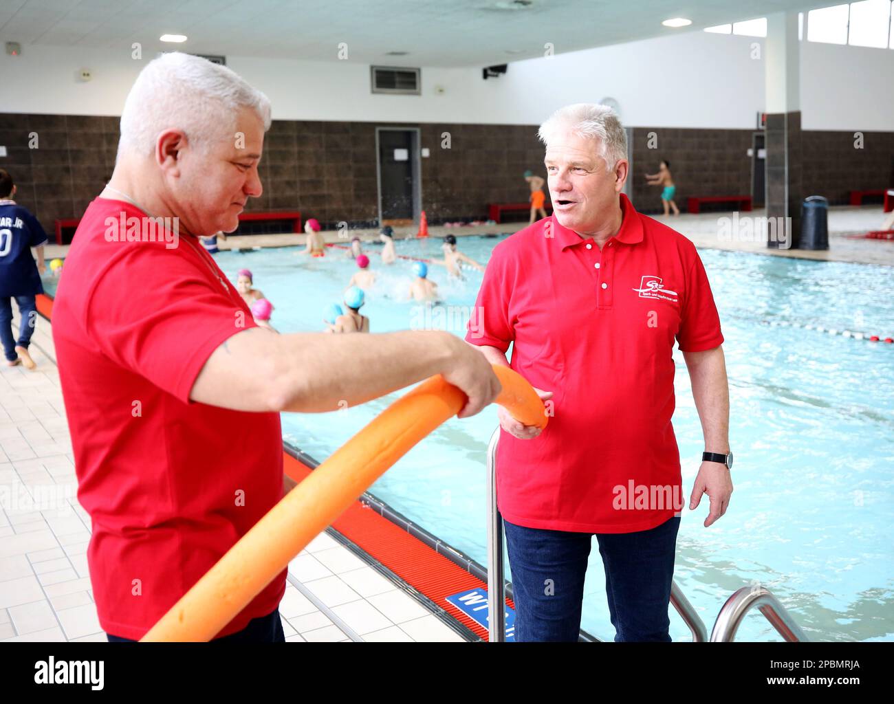 Essen, Germany. 09th Mar, 2023. Swimming supervisor Enrique Gonzalez (l) and lifeguard instructor Michael Katz talk shop at the Thurmfeld sports pool. They are looking for staff for the outdoor pool season. If the required 50 lifeguards are missing in the summer, many outdoor pools could remain closed. (to dpa: 'If the lifeguard is missing - outdoor pools are looking for staff for the summer') Credit: Roland Weihrauch/dpa/Alamy Live News Stock Photo