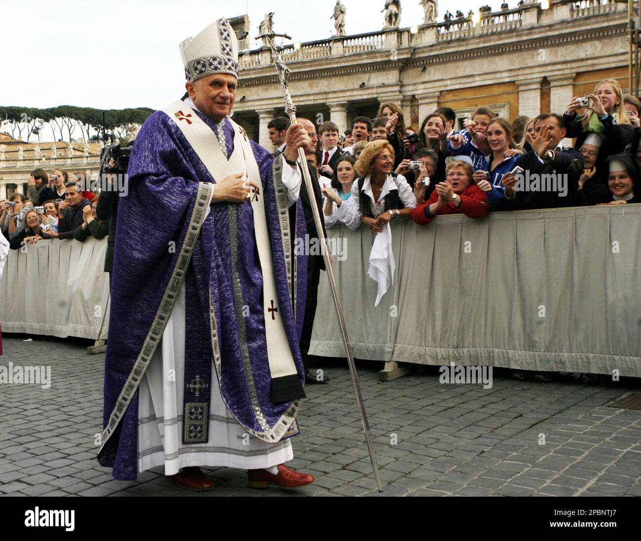Pope Benedict XVI arrives to celebrate a Mass in memory of the late ...