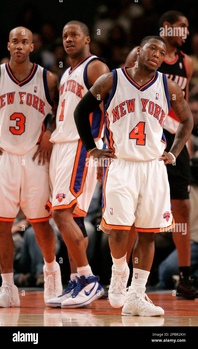 New York Knicks' Stephon Marbury, left, Steve Francis