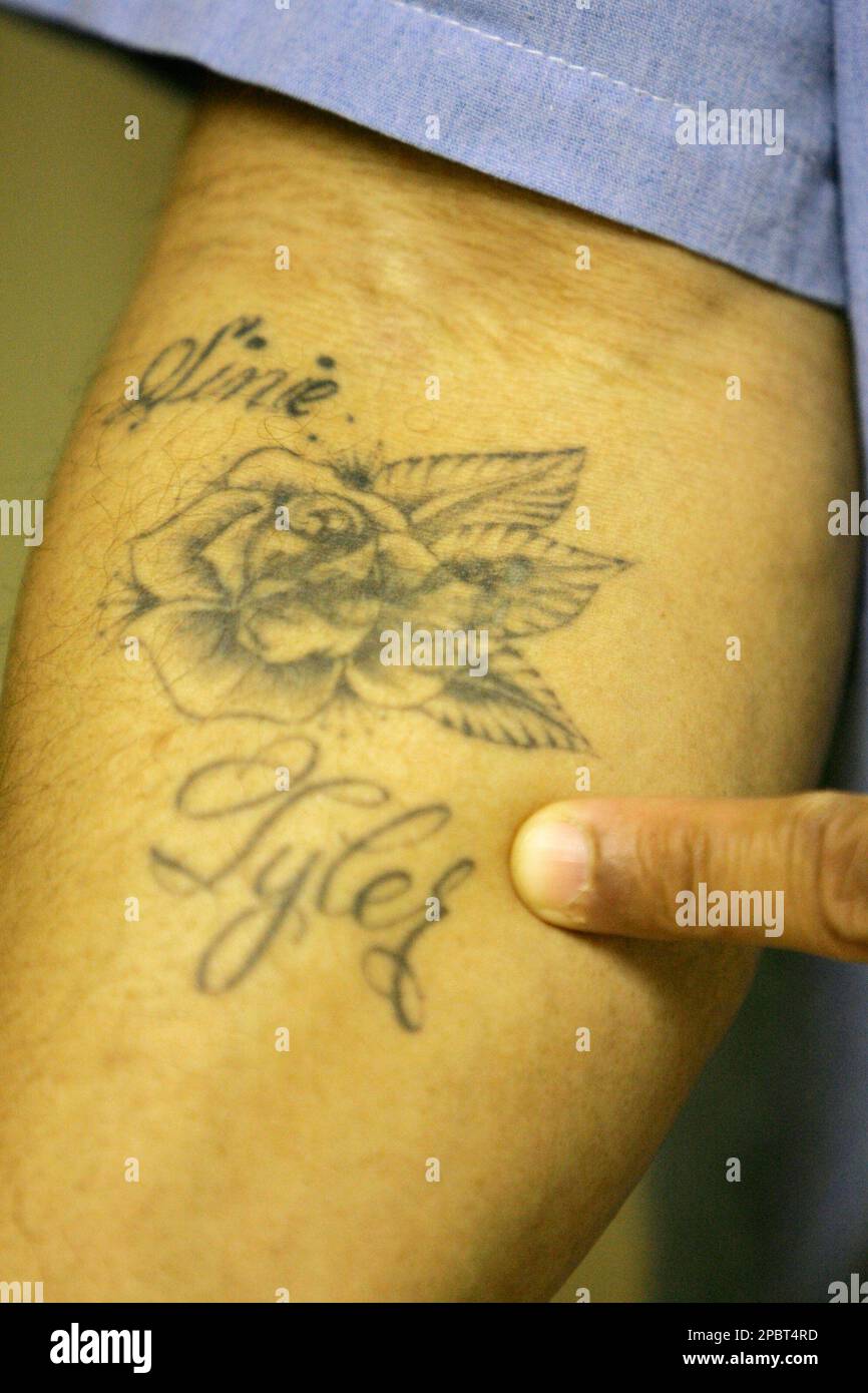 Vinny Magalhães - 3rd Degree Black Belt Champion, image size:866x1390