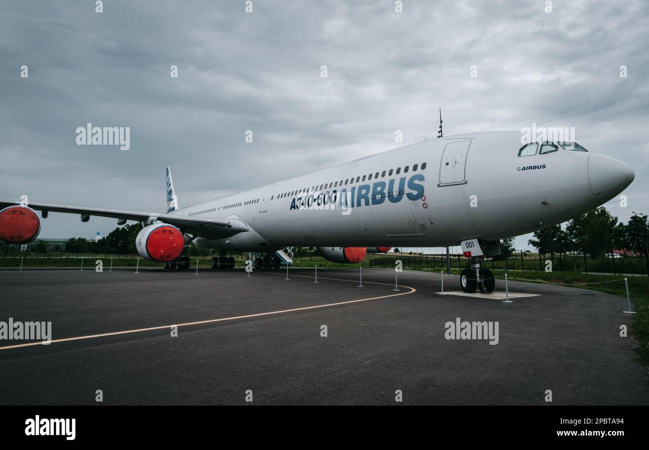Airbus A340-600 aircraft on the tarmac of Aeroscopia museum near Toulouse, in the south of France (Haute Garonne) Stock Photo