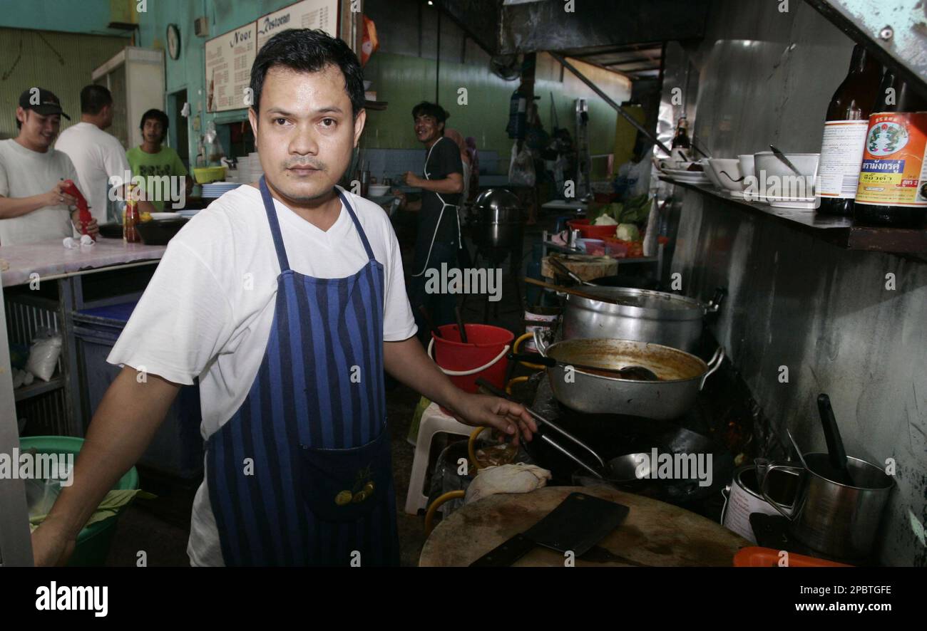 Cook Mohammed Romli Yussof, 32, from the Thai province of Pattani 