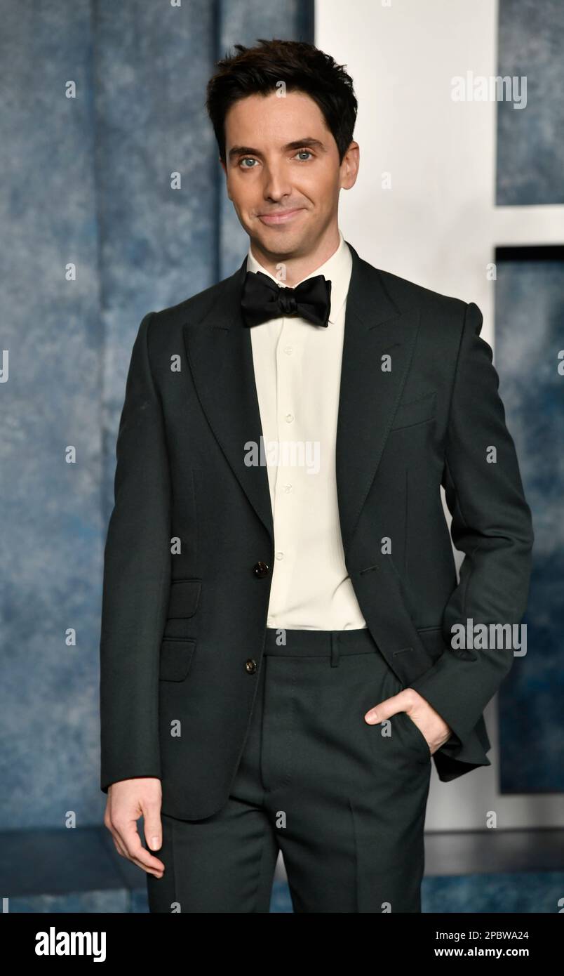 Paul W. Downs arrives at the Vanity Fair Oscar Party on Sunday, March