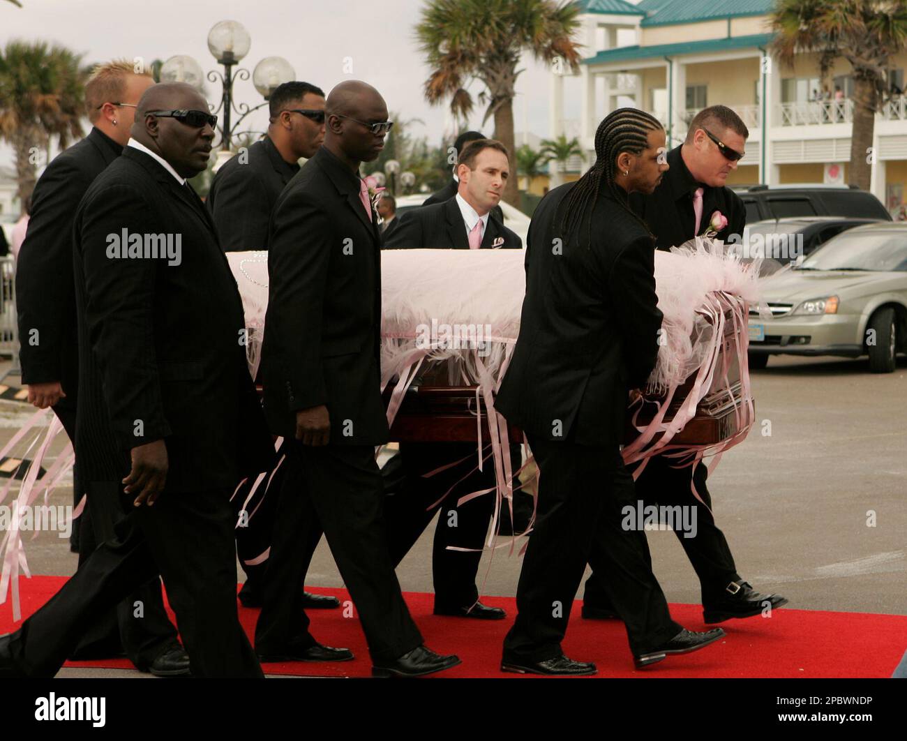 Anna Nicole Smith's body is carried into the church in Nassau,Bahamas ...