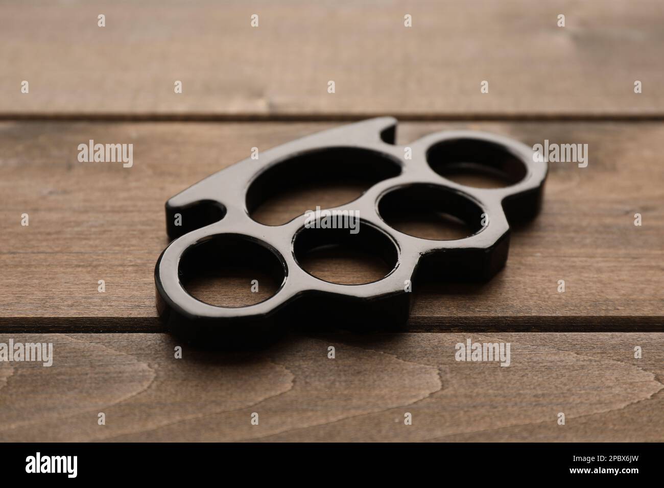 Brass knuckles hi-res stock photography and images - Alamy