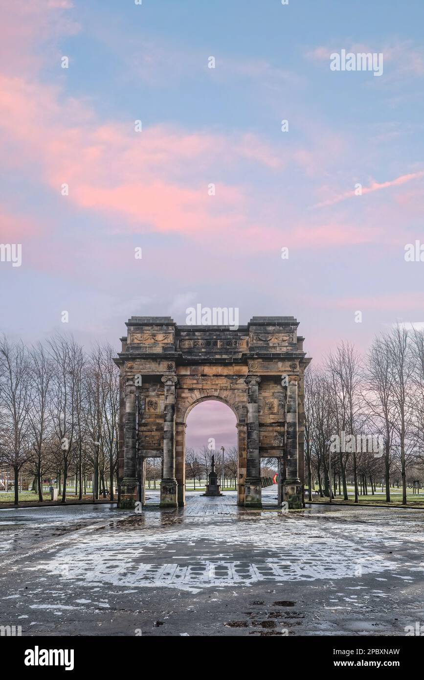 The McLennan Arch originally featured in the facade of Robert and James Adams' Assembly Rooms on Ingram Street. Now an entrance to Glasgow green. Stock Photo