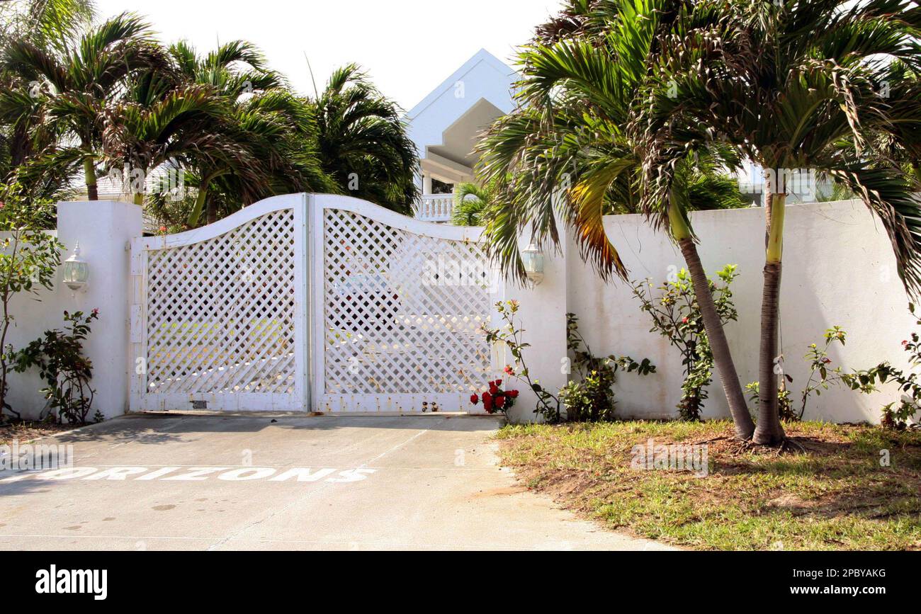 The gate of Anna Nicole Smith's former residence, named "Horizons," is