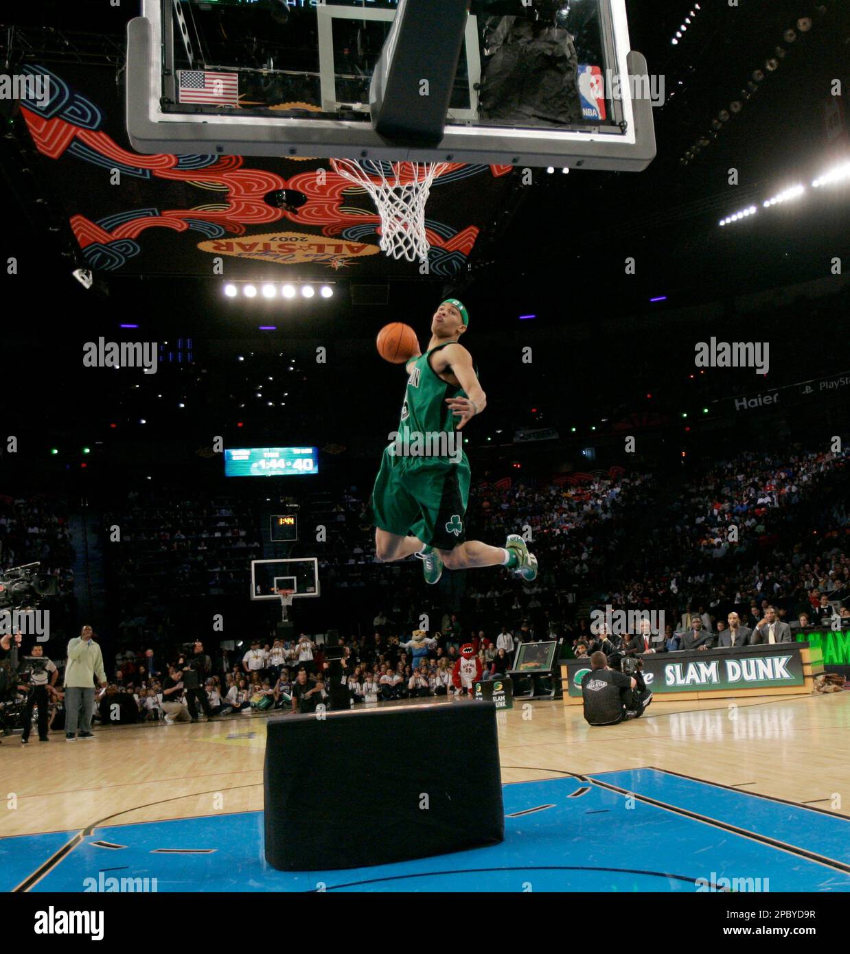 Gerald Green, from the Boston Celtics, jumps over a table to win the slam  dunk contest during NBA All-Star weekend in Las Vegas on Saturday, Feb. 17,  2007. (AP Photo/ Kevork Djansezian