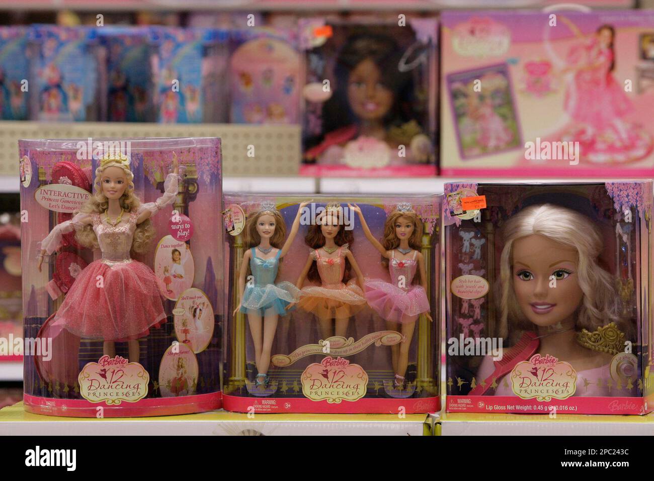 Bare gør indlæg Overlegenhed Dancing Princess Barbie dolls are displayed at a ToysRus in Monrovia,  Calif., Monday, Jan. 29, 2007. Mattel Inc., the world's largest toymaker,  said Monday its fourth quarter profit rose 3 percent boosted