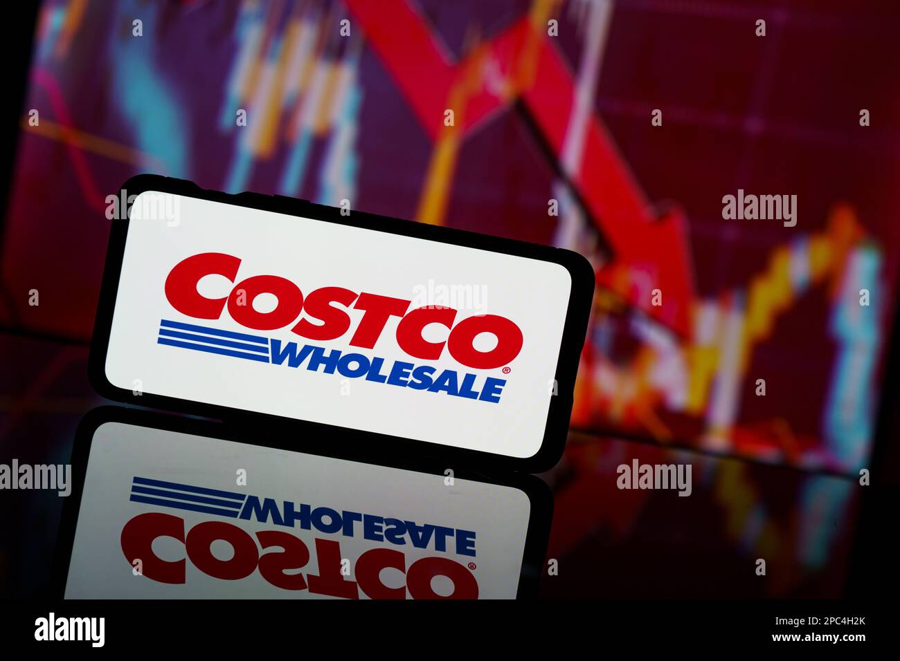 Paris, France - 2023 March 13: Costco wholesale company shares go down at stock  market. Costco wholesale company financial crisis and failure. Economy Stock  Photo - Alamy