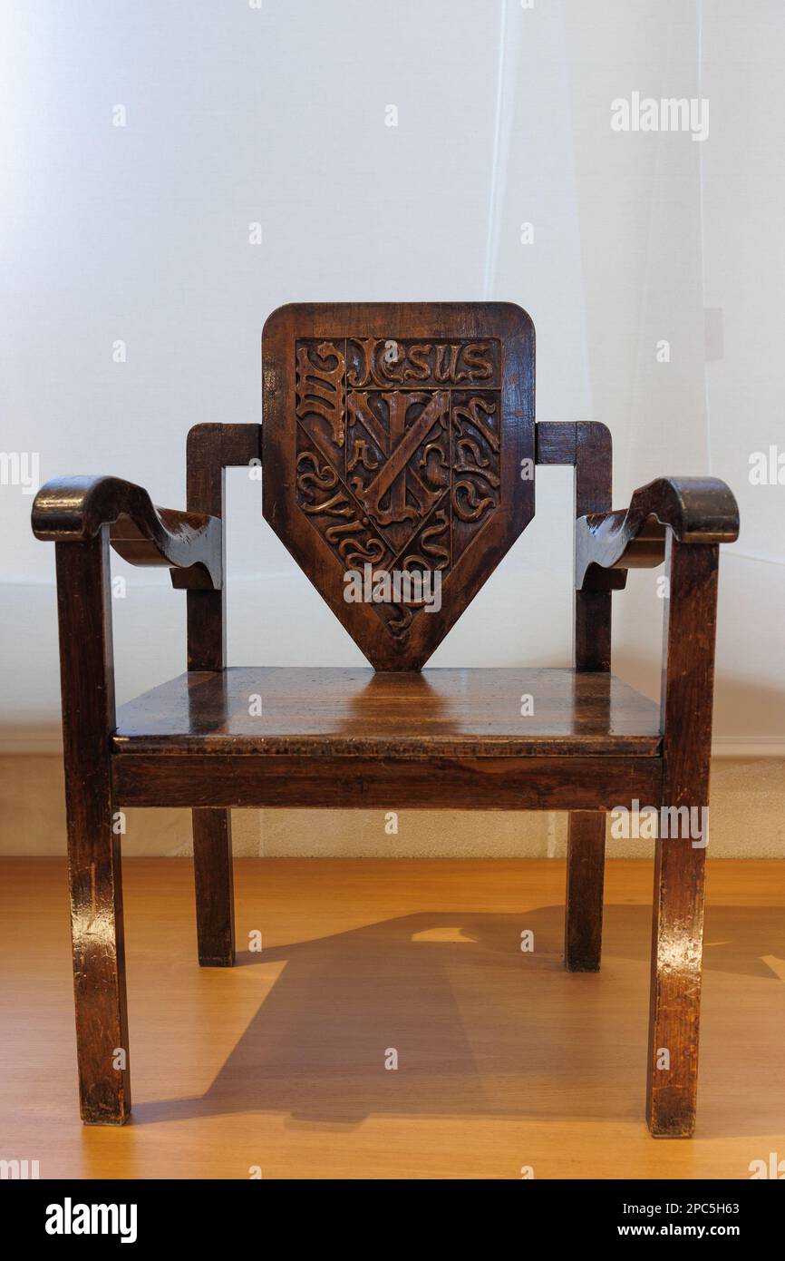 Sagrada chair on sale