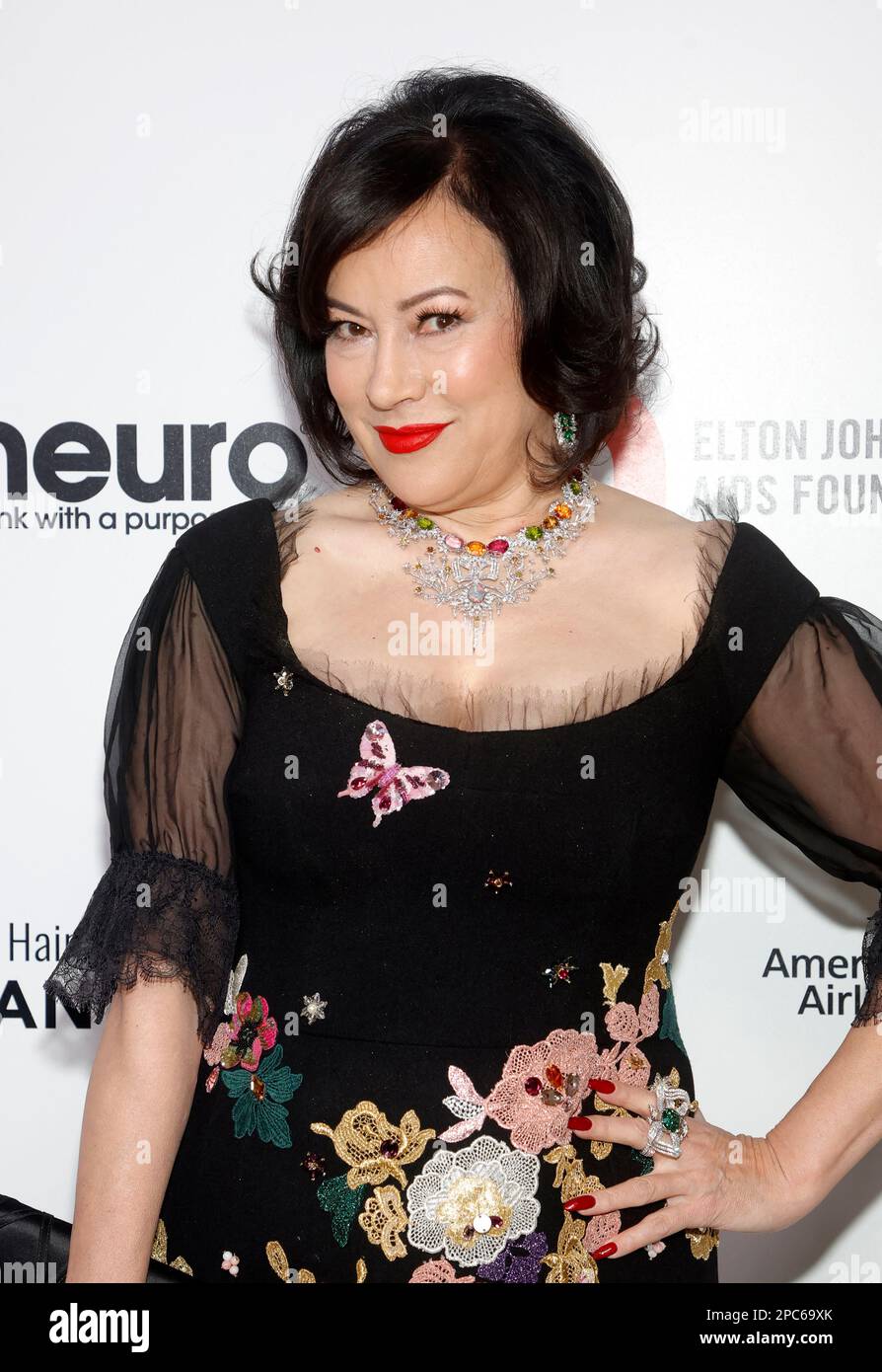Jennifer Tilly attends the Elton John AIDS Foundation's 31st Annual